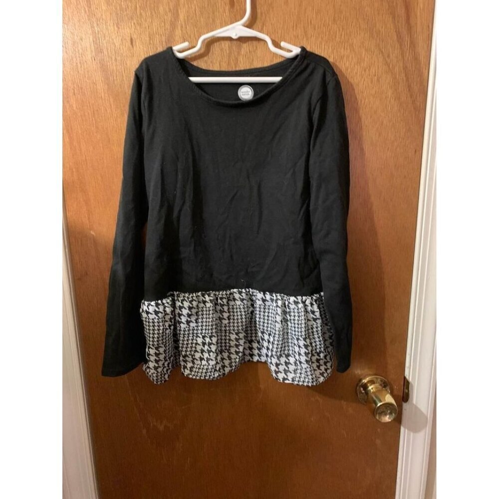 Wonder Nation Black Top Size Large (10/12) Girls
